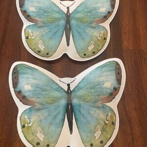 Set of 2 Melamine Butterfly Plastic Plates 9" x 6" summer Picnic!